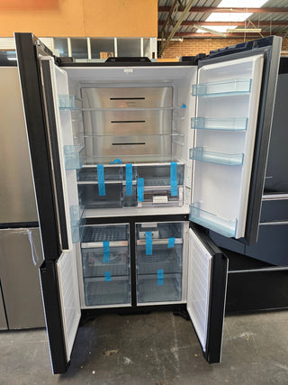 *Current Model* Hitachi 638L RWB640VT0XMGW Fridge with Non-Plumbed Ice Maker - Glass Matte White [Factory Second]