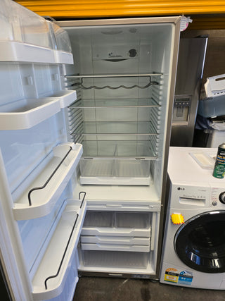 Fisher & Paykel 403L Bottom Mount Fridge - Left Hinged [Refurbished]