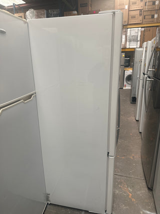 Fisher and Paykel 402L Bottom Fridge [Refurbished]