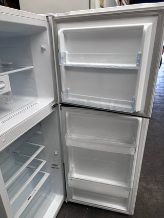 Hisense 205L Top Mount Fridge  [Refurbished]