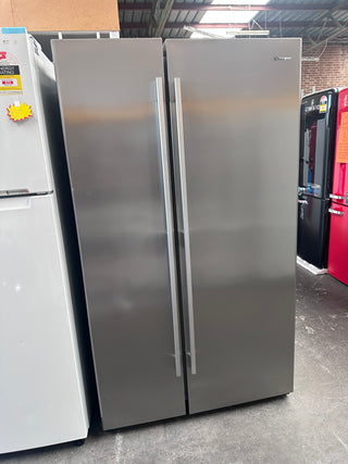 Westinghouse 700L Side by Side Fridge [Refurbished]