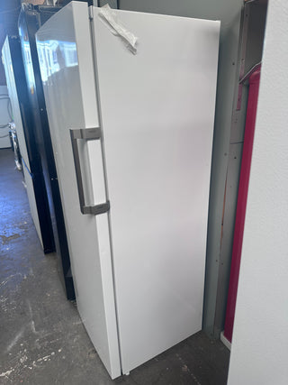 *Made in Europe* Beko 250L Upright Frost Free Freezer BVF290W [Carton Damaged - 12 Months warranty]