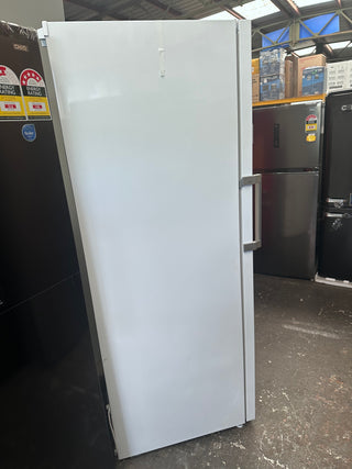 *Made in Europe* Beko 404L Frost Free Upright Freezer BVF404W [Carton Damage - 12 Months Warranty ]