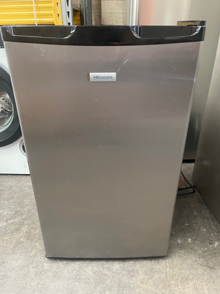 Hisense 120L Bar Fridge [Refurbished]