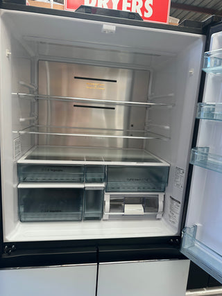 *Current Model* Hitachi 638L RWB640VT0XMGW Fridge with Non-Plumbed Ice Maker - Glass Matte White [Factory Second]