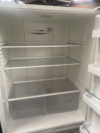 Fisher & Paykel 522L Stainless Steel Bottom Mount Fridge [Refurbished]