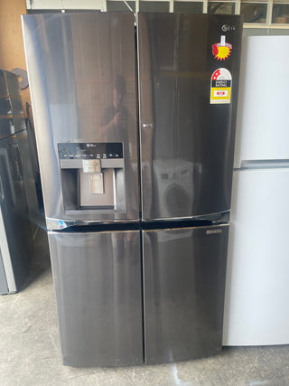 LG 712L French Door 4 Door Fridge -Plumbed Water & Ice- [Refurbished]