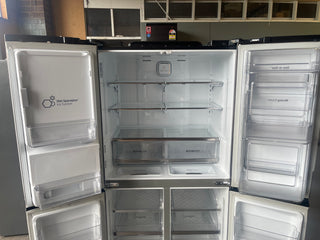 LG 712L French Door 4 Door Fridge -Plumbed Water & Ice- [Refurbished]