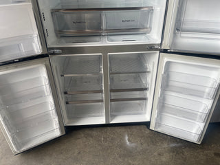 LG 712L French Door 4 Door Fridge -Plumbed Water & Ice- [Refurbished]