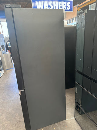 Hitachi 638L 4 RWB640VT0GBK Door French Door Fridge - Black Glass [Factory Second]