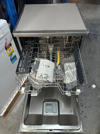 *Made in Europe* Beko Freestanding Dishwasher 14 Place Stainless Steel BDFB1410X [Carton Damaged]