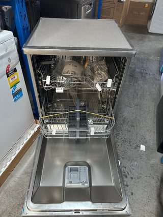 *Made in Europe* Beko Freestanding Dishwasher 14 Place Stainless Steel BDFB1410X [Carton Damaged]